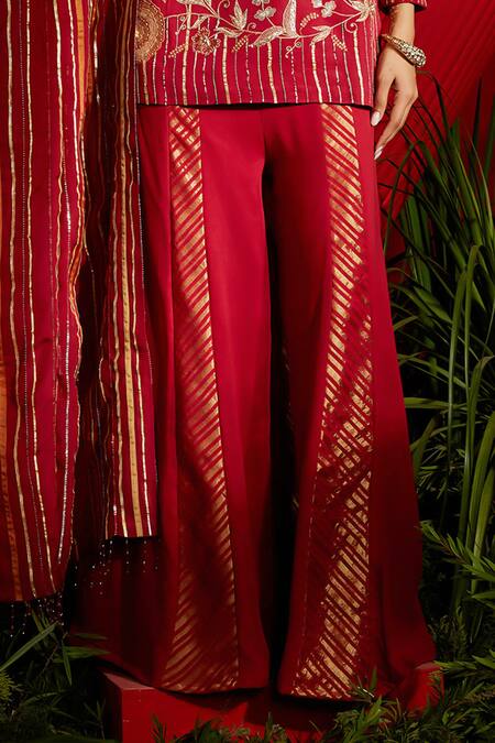 Shreeka Red Viscose, Georgette, Organza Pearls, Sequins, Gota Floral Kurta Sharara Set Online at Aza Fashions Shreeka_Red Viscose, Georgette, Organza Pearls, Sequins, Gota Floral Kurta Sharara Set _Online_at_Aza_Fashions