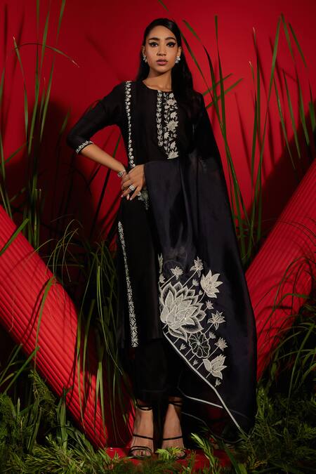 Shreeka Black Silk, Organza, Chanderi Embroidery, Zari, Padma Kurti Palazzo Pant Set Online at Aza Fashions Shreeka_Black Silk, Organza, Chanderi Embroidery, Zari, Padma Kurti Palazzo Pant Set _Online_at_Aza_Fashions