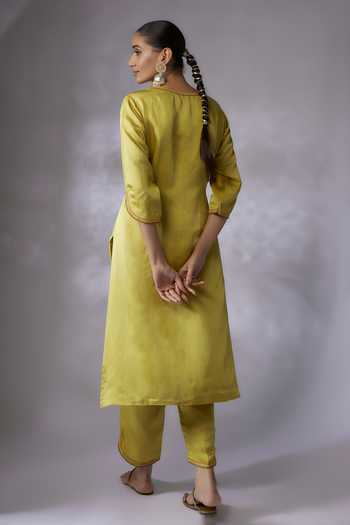 Shop Shreeka Green Organza, Satin, Rafflesia Bloom Embroidered Kurta Pant Set at Aza Fashions Shop_Shreeka_Green Organza, Satin, Rafflesia Bloom Embroidered Kurta Pant Set _at_Aza_Fashions