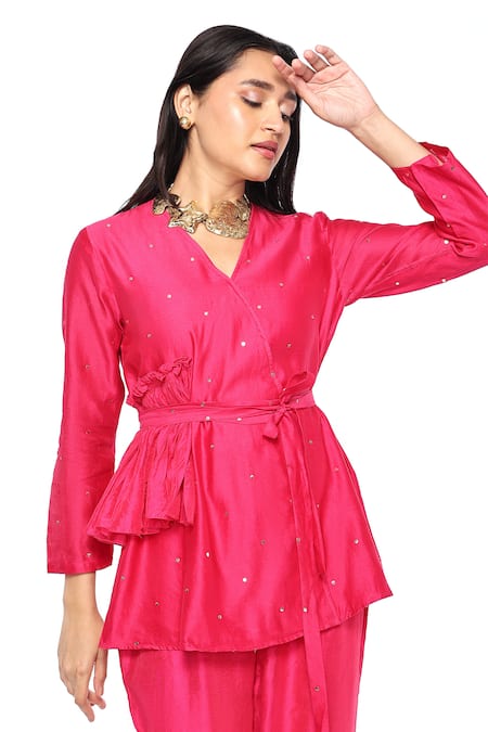 Buy_Komal Shah_Pink Chanderi Embroidery V-neck Badla Top And Pant Set _Online_at_Aza_Fashions