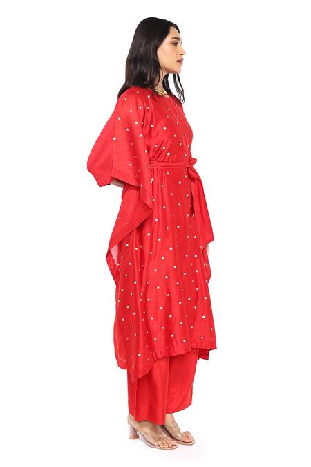 Komal Shah_Red Chanderi Embroidery Round Neck Hand Kaftan With Pant _Online_at_Aza_Fashions