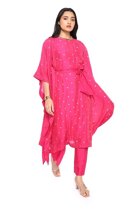 Komal Shah Pink Chanderi Embroidery Round Neck Floral Hand Kaftan With Pant Online at Aza Fashions Komal Shah_Pink Chanderi Embroidery Round Neck Floral Hand Kaftan With Pant _Online_at_Aza_Fashions