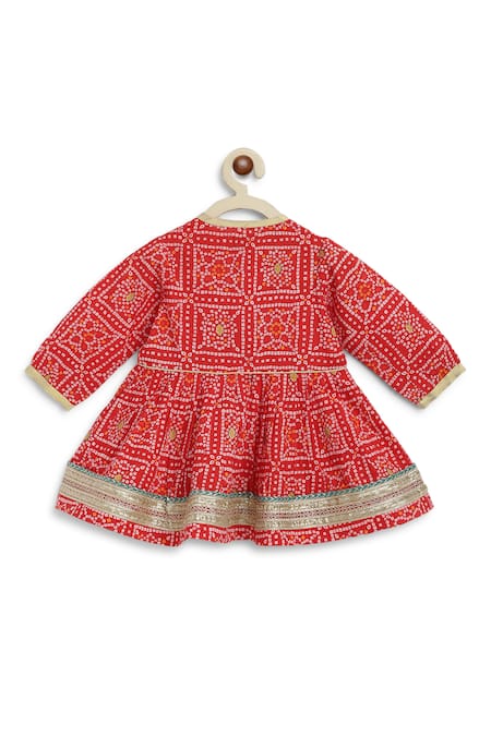 Buy_Tiber Taber_Red Cotton Lace, Piping Bandhani Print Kurta And Salwar Set 