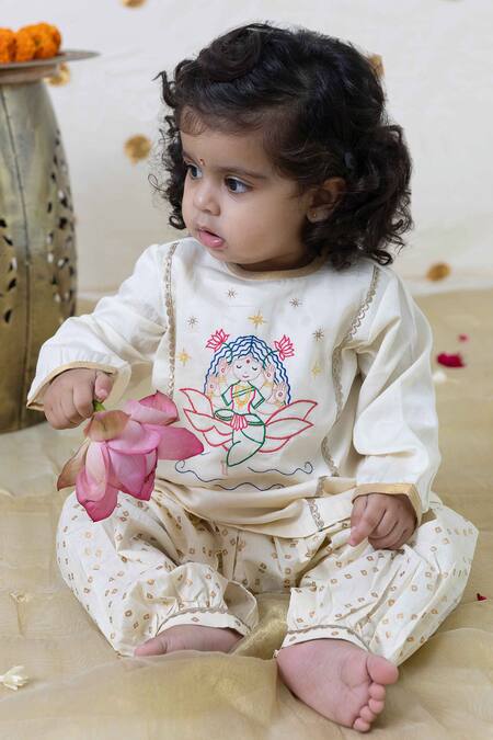 Buy Tiber Taber Cream Cotton Gota Patti, Embroidery Lakshmi Kurta And Salwar Set Online at Aza Fashions Buy_Tiber Taber_Cream Cotton Gota Patti, Embroidery Lakshmi Kurta And Salwar Set _Online_at_Aza_Fashions