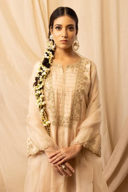 Deepika Chopra_Gold Chanderi, Silk, Satin, Organza Pearls, Desert Dreams Kurta Salwar Set_Online_at_Aza_Fashions