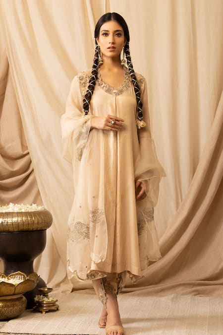 Deepika Chopra_Gold Chanderi, Satin, Organza Embroidery Round Desert Rose Kurta Salwar Set_Online_at_Aza_Fashions