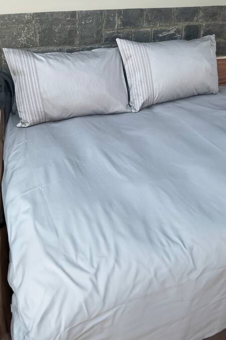 Sadyaska Grey 100% Cotton Pinstripes Bedsheet Set