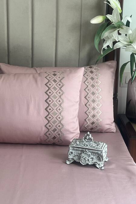 Shop Sadyaska Pink Cotton Rich Embroidered Bedsheet With Diandra Work Pillow Covers Set at Aza Fashions Shop_Sadyaska_Pink Cotton Rich Embroidered Bedsheet With Diandra Work Pillow Covers Set_at_Aza_Fashions