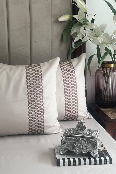 Shop Sadyaska Ivory Cotton Rich Lisse Solid Bedsheet Set at Aza Fashions Shop_Sadyaska_Ivory Cotton Rich Lisse Solid Bedsheet Set_at_Aza_Fashions