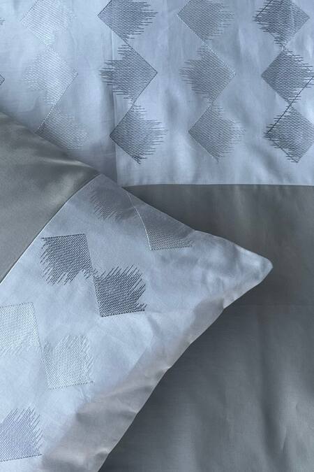 Sadyaska Blue 100% Cotton, Satin Weave Thread Embroidered Peak Work Bedsheet Set Online at Aza Fashions Sadyaska_Blue 100% Cotton, Satin Weave Thread Embroidered Peak Work Bedsheet Set_Online_at_Aza_Fashions