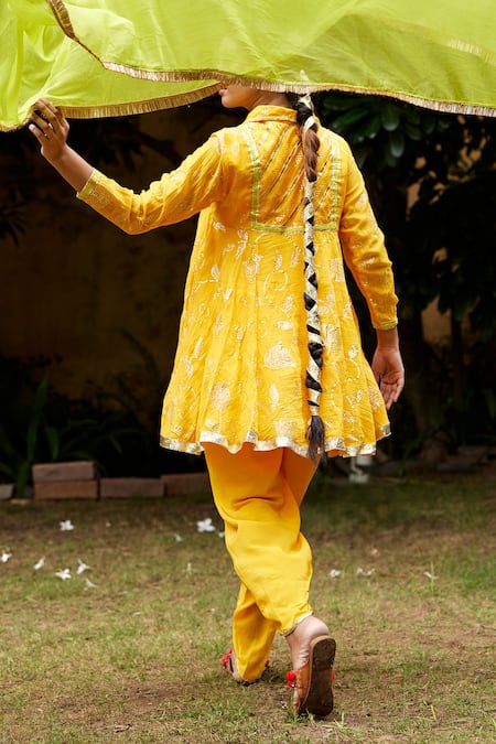 Shop Nimbu Mirchi Yellow Chiffon, Chanderi Embroidery Collared Mukaish Bloom Kurta Dhoti Pant Set at Aza Fashions Shop_Nimbu Mirchi_Yellow Chiffon, Chanderi Embroidery Collared Mukaish Bloom Kurta Dhoti Pant Set_at_Aza_Fashions