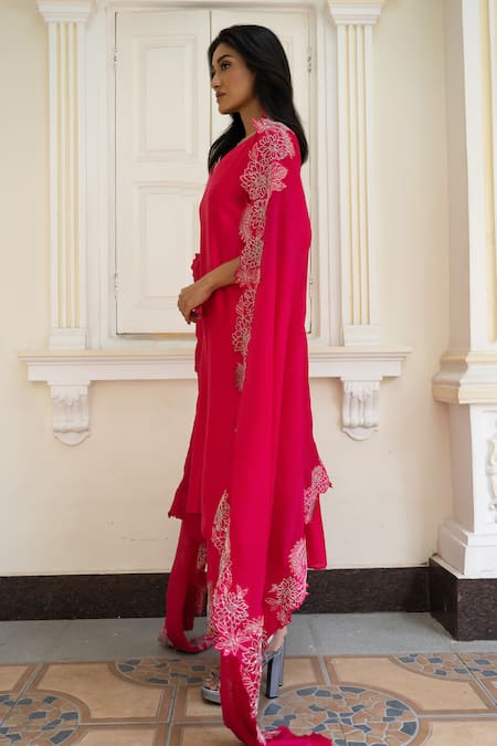 Buy_Mehak Sharma_Pink Silk, Organza, Chanderi Embroidery Solid Kurta Set With Border Dupatta _Online_at_Aza_Fashions