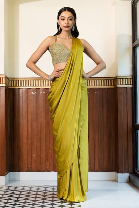 Mehak Sharma Green Satin Embroidery Sweetheart Solid Pre Draped Saree With Embellished Blouse at Aza Fashions Mehak Sharma_Green Satin Embroidery Sweetheart Solid Pre Draped Saree With Embellished Blouse _at_Aza_Fashions