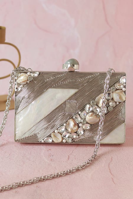 La Perla Ivory Clutch - Women's bridesmaids clutch bag in gold and emb –  mintsa
