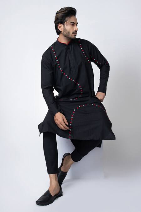 Priyanka Haralalka Black Cotton, Silk Embroidery Cards Poker Theme Kurta And Pyjama Set at Aza Fashions Priyanka Haralalka_Black Cotton, Silk Embroidery Cards Poker Theme Kurta And Pyjama Set _at_Aza_Fashions