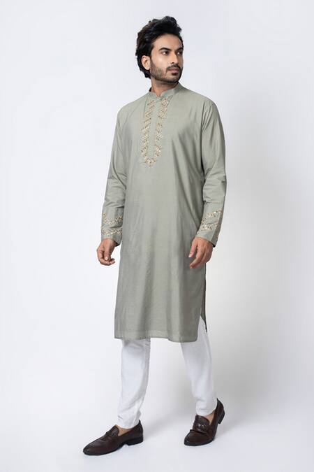 Priyanka Haralalka_Grey Cotton, Silk Embroidery Straight Zardosi Kurta And Pyjama Set _Online_at_Aza_Fashions