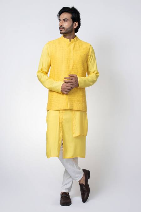 Buy Priyanka Haralalka Yellow Muslin Embroidery, Zari Bundi Kurta Set Online at Aza Fashions Buy_Priyanka Haralalka_Yellow Muslin Embroidery, Zari Bundi Kurta Set _Online_at_Aza_Fashions