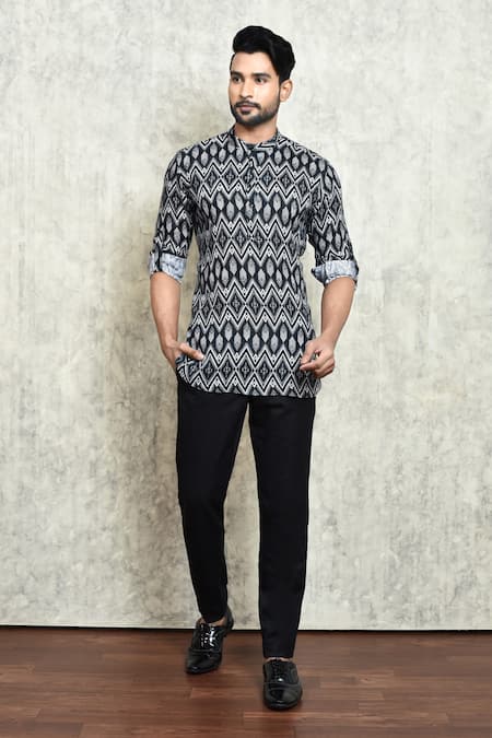 Arihant Rai Sinha Black Linen Printed Digital Geometric Short Kurta 