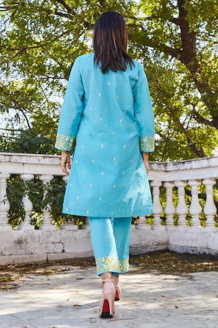 Shop BO Tree Blue Cotton Embroidery Split V-neck Be The Light Kurta With Pant at Aza Fashions Shop_BO Tree_Blue Cotton Embroidery Split V-neck Be The Light Kurta With Pant _at_Aza_Fashions