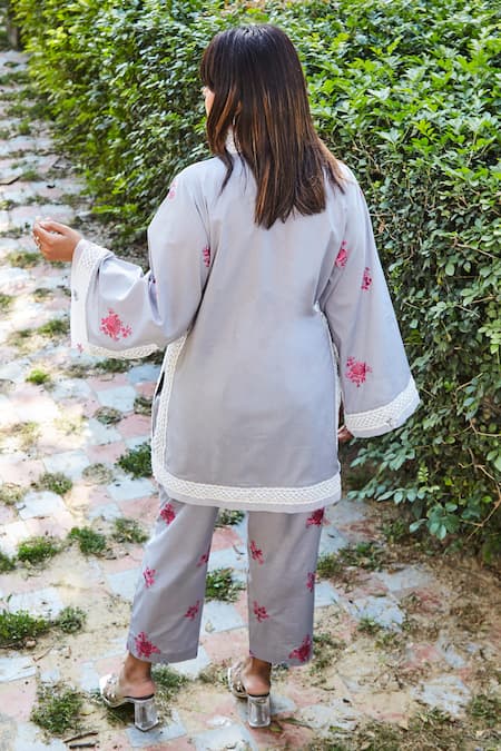 Shop BO Tree Grey Cotton Lace, Embroidery V-neck Ocean Breeze Floral Kurta With Pant at Aza Fashions Shop_BO Tree_Grey Cotton Lace, Embroidery V-neck Ocean Breeze Floral Kurta With Pant _at_Aza_Fashions
