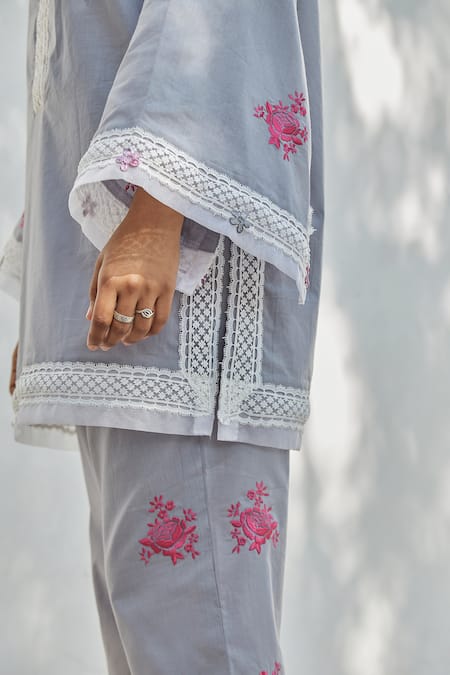 Buy BO Tree Grey Cotton Lace, Embroidery V-neck Ocean Breeze Floral Kurta With Pant Online at Aza Fashions Buy_BO Tree_Grey Cotton Lace, Embroidery V-neck Ocean Breeze Floral Kurta With Pant _Online_at_Aza_Fashions