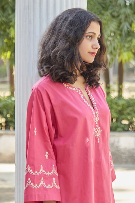 Shop BO Tree Pink Cotton Embroidery Summer Blush Floral Scallop Kurta With Pant at Aza Fashions Shop_BO Tree_Pink Cotton Embroidery Summer Blush Floral Scallop Kurta With Pant _at_Aza_Fashions