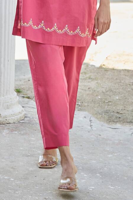 BO Tree Pink Cotton Embroidery Summer Blush Floral Scallop Kurta With Pant Online at Aza Fashions BO Tree_Pink Cotton Embroidery Summer Blush Floral Scallop Kurta With Pant _Online_at_Aza_Fashions