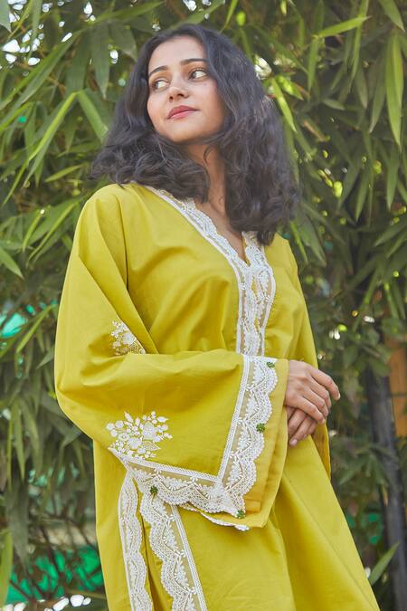 BO Tree Yellow Cotton Embroidery, Lace Scent Of Summer Floral Lacework Kurta With Pant Online at Aza Fashions BO Tree_Yellow Cotton Embroidery, Lace Scent Of Summer Floral Lacework Kurta With Pant _Online_at_Aza_Fashions