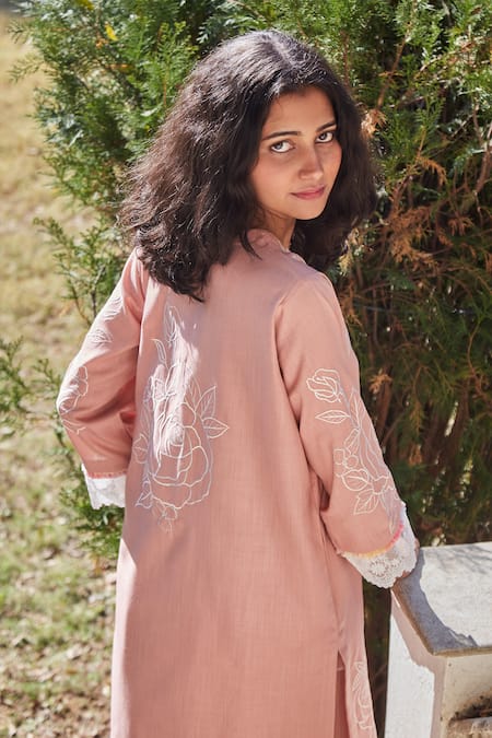 Shop BO Tree Pink Cotton Embroidery V-neck Rose Walk Kurta With Pant at Aza Fashions Shop_BO Tree_Pink Cotton Embroidery V-neck Rose Walk Kurta With Pant _at_Aza_Fashions
