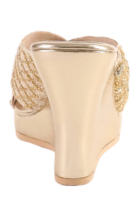 Shop_Fuchsia by aashaka mehta_Gold Cut Work, Stones Daisy Dreams Embellished Wedges _Online_at_Aza_Fashions