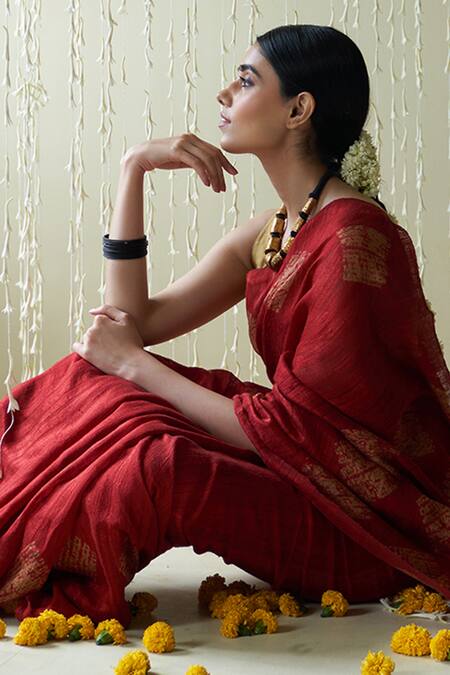 Buy_Five Point Five_Red Silk, Handloom Cotton Gohar Geometric Shibori Saree_Online_at_Aza_Fashions