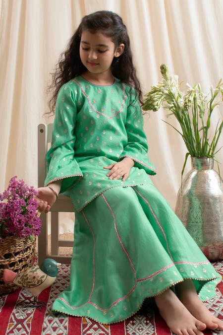 BOTEH_Green Chanderi Silk, Cotton Embroidery Butti Kurta With Sharara _at_Aza_Fashions