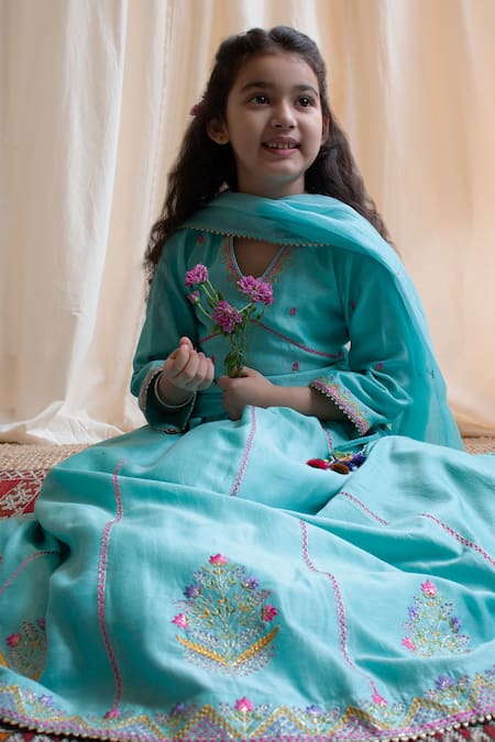 Buy_BOTEH_Blue Chanderi Silk, Cotton Gota Patti, Floral Shrub Placement Lehenga Set _Online_at_Aza_Fashions