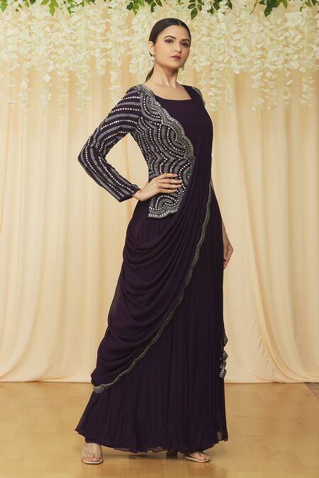 Samyukta Singhania Purple Georgette Embroidery Round Neck Scalloped Saree With Asymmetric Choli Online at Aza Fashions Samyukta Singhania_Purple Georgette Embroidery Round Neck Scalloped Saree With Asymmetric Choli _Online_at_Aza_Fashions
