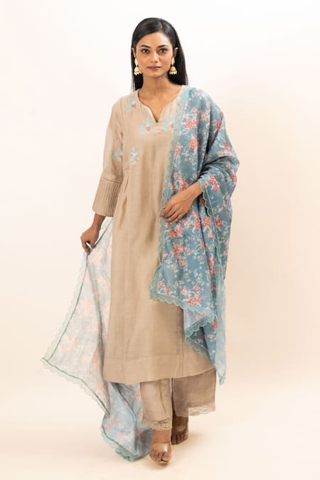 Buy Oshi By Shikha Beige Chanderi, Bamboo, Kota Doria Embroidery Placement Flower Kurta Pant Set Online at Aza Fashions Buy_Oshi By Shikha_Beige Chanderi, Bamboo, Kota Doria Embroidery Placement Flower Kurta Pant Set _Online_at_Aza_Fashions