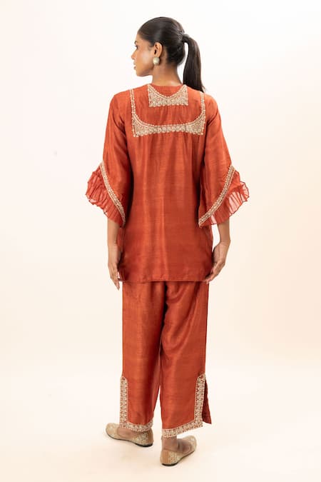Oshi By Shikha Orange Bamboo, Cotton Embroidery Round Neck Flower Bodice Short Kurta With Pant Online at Aza Fashions Oshi By Shikha_Orange Bamboo, Cotton Embroidery Round Neck Flower Bodice Short Kurta With Pant _Online_at_Aza_Fashions