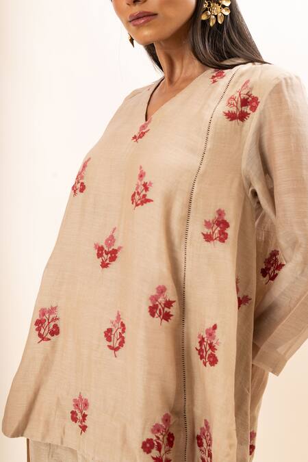 Shop Oshi By Shikha Beige Chanderi, Cotton, Bamboo Embroidery V-neck Floral Tunic And Dhoti Pant Set Online at Aza Fashions Shop_Oshi By Shikha_Beige Chanderi, Cotton, Bamboo Embroidery V-neck Floral Tunic And Dhoti Pant Set_Online_at_Aza_Fashions