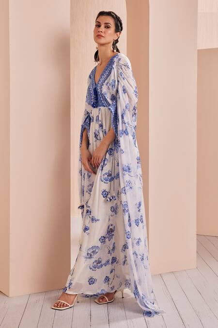 Buy_Mandira Wirk - Indian_Blue Chiffon, Polyester Embroidery V-neck Periwinkle Floral Pattern Kaftan _Online_at_Aza_Fashions