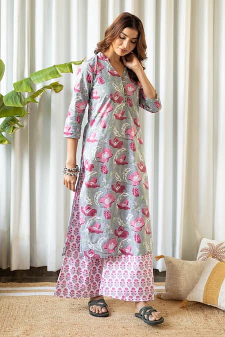 Buy Pankhuri Tunic by Anita Dongre at Aza Fashions | Pakistan dress,  Fashion, Indian wedding outfits