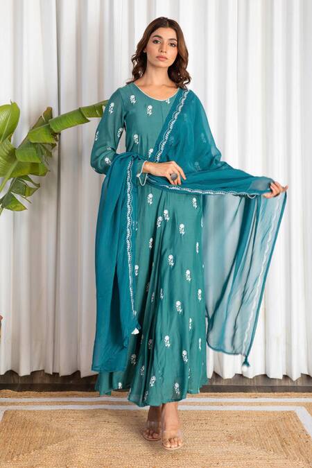 Shop Kapraaaha Green Cotton Embroidery Round Neck Dahlia Anarkali With Dupatta at Aza Fashions Shop_Kapraaaha_Green Cotton Embroidery Round Neck Dahlia Anarkali With Dupatta_at_Aza_Fashions
