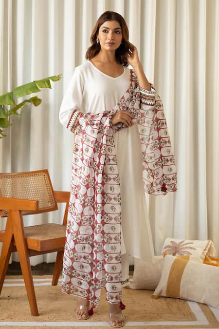 Kapraaaha Wild Flora Hand Block Print Kurta Pant Set 