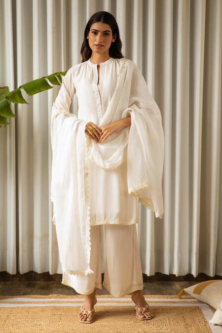Kapraaaha Off White Muslin Lace Round Neck Embellished Kurta Palazzo Pant Set Online at Aza Fashions Kapraaaha_Off White Muslin Lace Round Neck Embellished Kurta Palazzo Pant Set_Online_at_Aza_Fashions