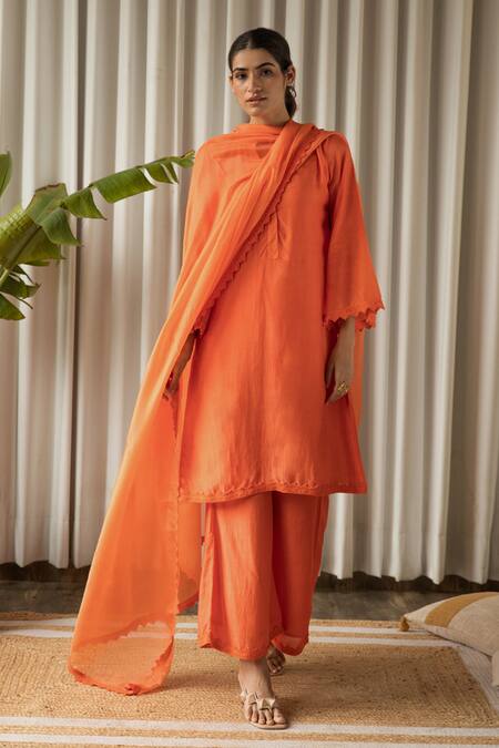 Kapraaaha_Orange Muslin Lace Round Neck Floral Embellished Kurta Palazzo Pant Set_Online_at_Aza_Fashions
