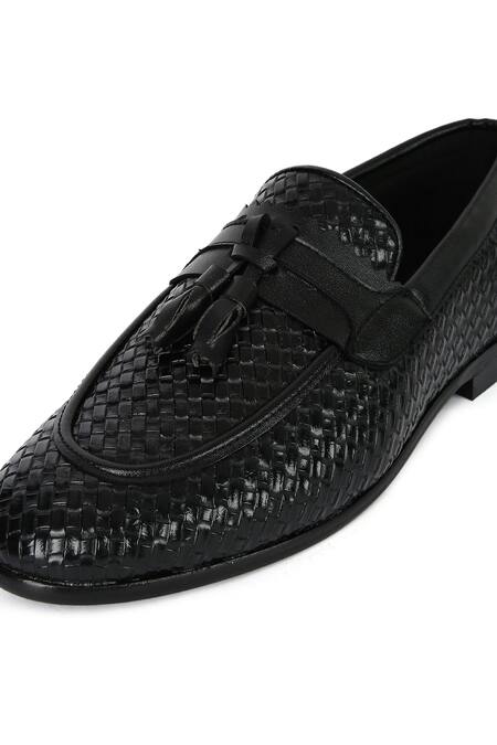 Mondarro_Black Moreno Woven Shoes_Online_at_Aza_Fashions