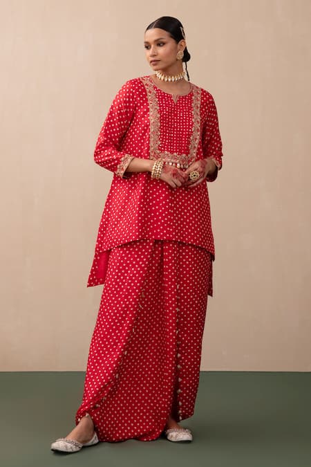 Pink City By Sarika_Red Silk Mirrors, Embroidery Split Bandhej Print Kurta And Draped Trouser Set _at_Aza_Fashions