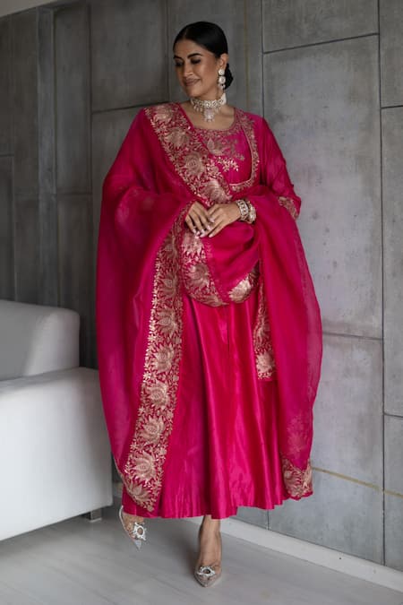 Shop_Pink City By Sarika_Pink Silk, Chanderi, Organza Embroidery, Gota Patti, Zari Anarkali Pant Set 