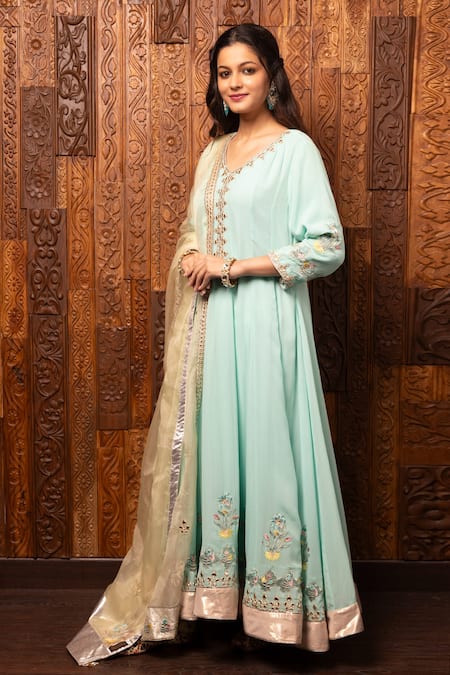 House Of Supriya Green Silk, Georgette, Viscose, Organza Embroidery V-neck Floral Anarkali Set