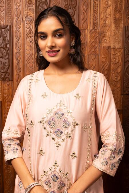 Buy_House Of Supriya_Pink Silk, Organza, Viscose Embroidery Round Neck Chanderi Kurta Set _Online_at_Aza_Fashions