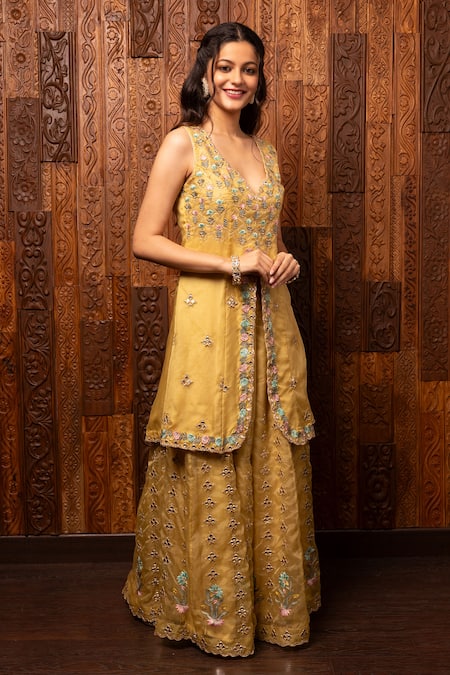 House Of Supriya_Yellow Organza Embroidery, Sequins V-neck Slit Kurta And Sharara Set _Online_at_Aza_Fashions