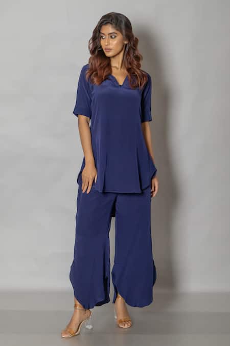 Pinki Sinha Blue Crepe Solid Stand Collar Top And Pant Set